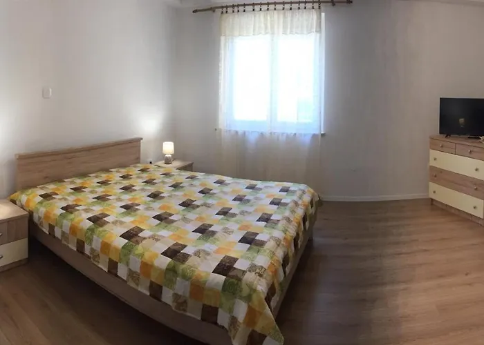 Apartment Lucia Cres